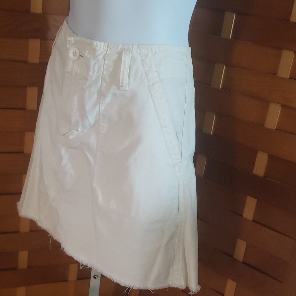 GAP brand mini skirt - Picture 2 of 10